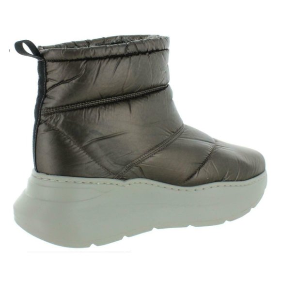 Free People SNOW TO SURF quilted puffer boots 7M - Picture 5 of 6